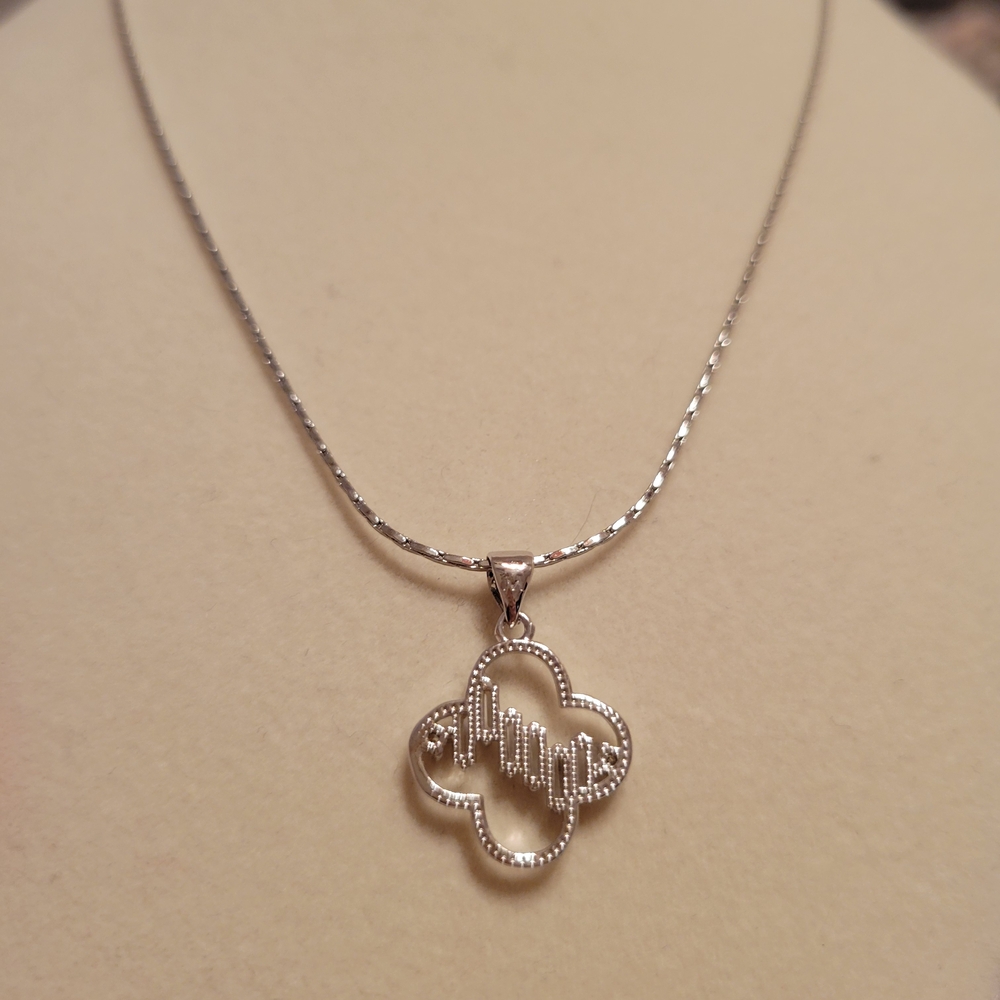 18k White Gold Plated Necklace with Pendant